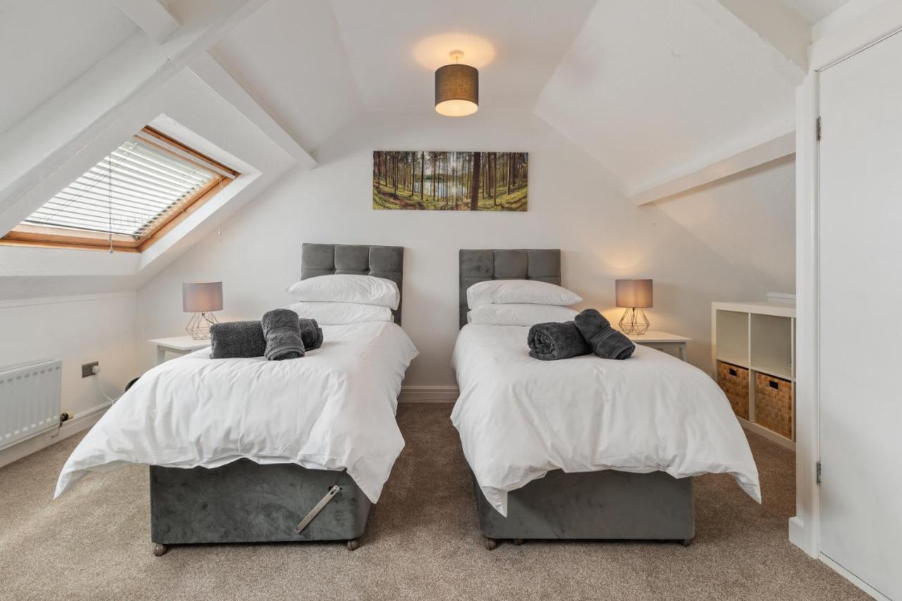 Ivydene - Beautiful Cottage, Stone Throw From Beach, Wonderful Sea Views Saundersfoot Esterno foto